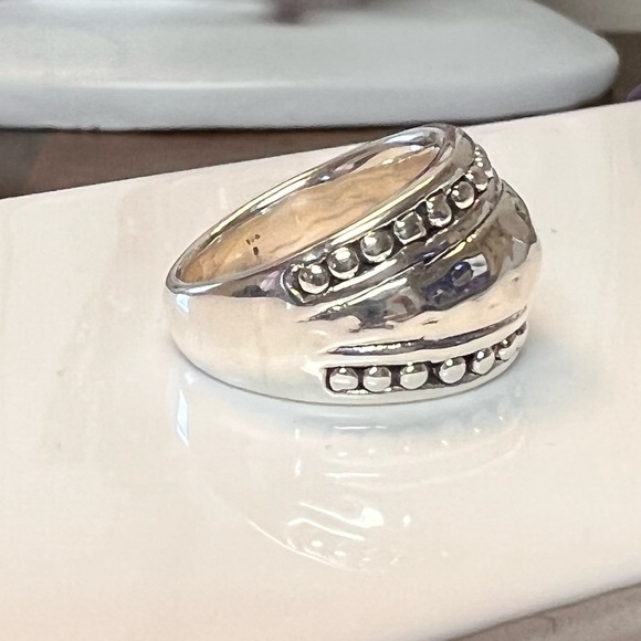 925 Sterling Silver stamp. Ring. Size 7-9 - Picture 3 of 5